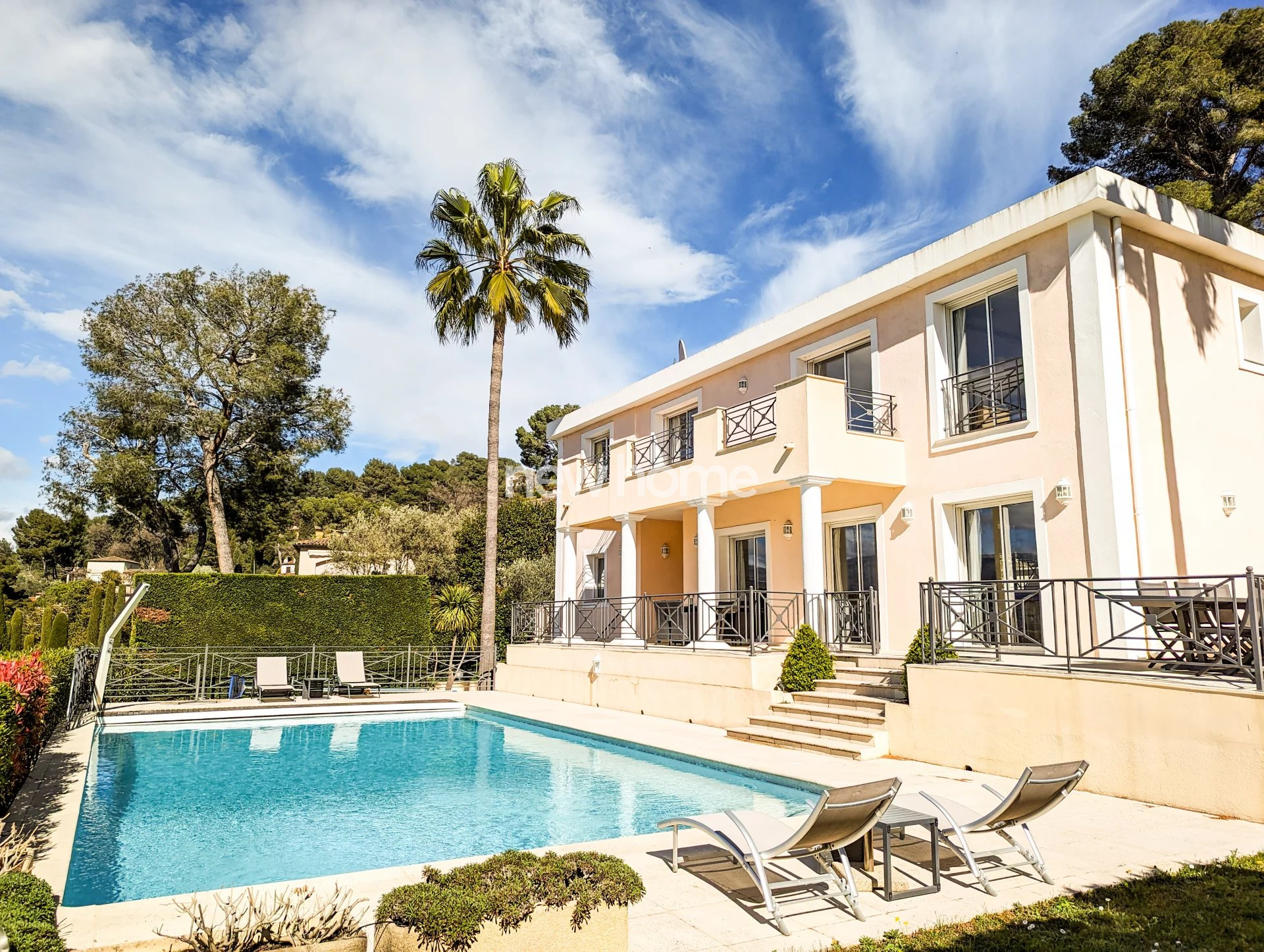 Vente Maison 248m² 7 Pièces à Mougins (06250) - New Home